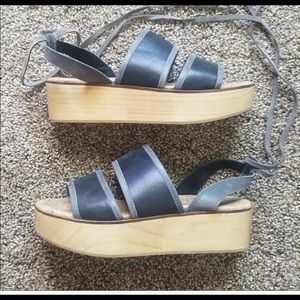 Free people platform sandals!!!